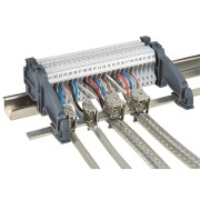 Legrand 37532, зажим защитный