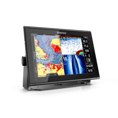Simrad go12 xse with totalscan transducer Simrad go12 xse with totalscan transducer