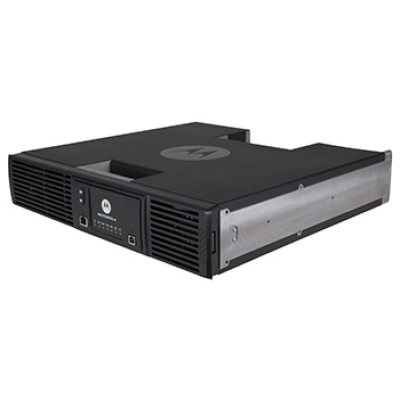Motorola SLR 8000, репитер 403-470 МГц 100 Вт Motorola SLR 8000, репитер 403-470 МГц 100 Вт