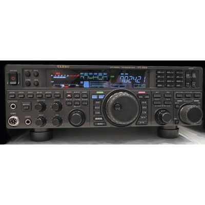Трансивер Yaesu FT-950 Трансивер Yaesu FT-950